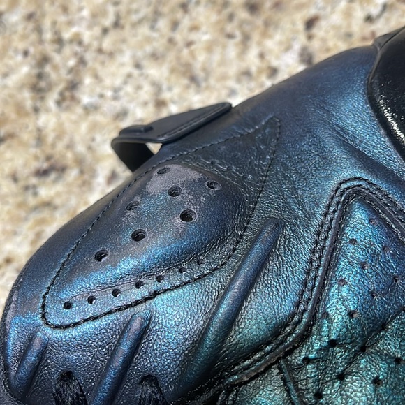 Jordan Retro 6 All-Star Chameleon - Picture 8 of 12